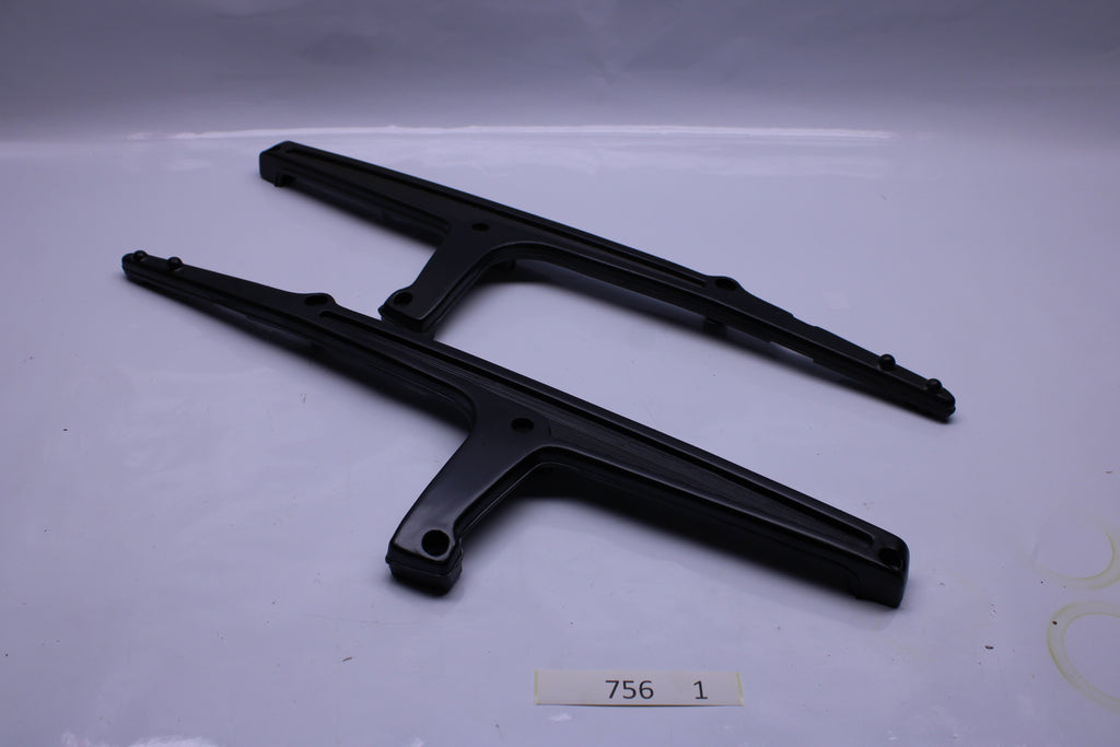Kawasaki KZ550 Z 550 GT 550  Gepäckträger Halter NOS Neu