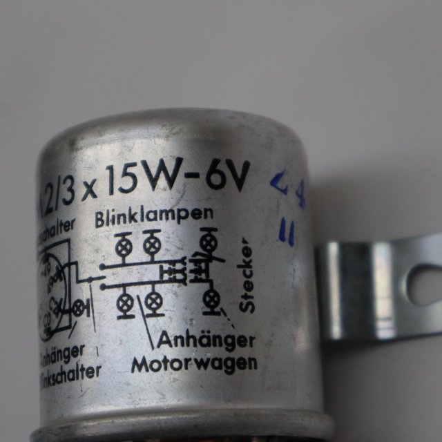 Hella Blinkerrelais 91PM 2/3 * 15W 6V   NEU NOS